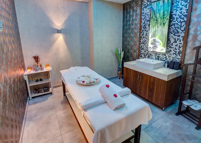 Merit & Casino Hotel 5*