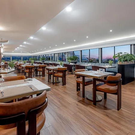 梅里特乐夫科萨酒店 酒店