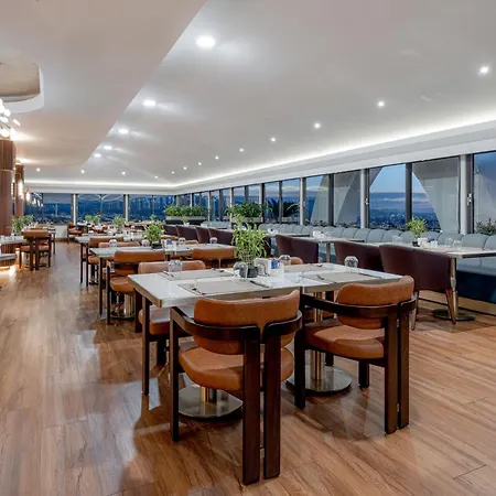 Merit & Casino Hotel 5*