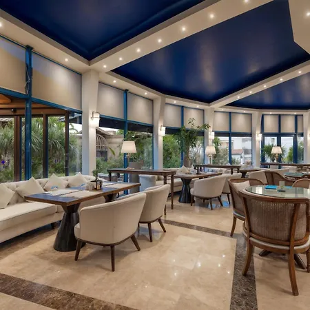 Merit & Casino Hotel 5*