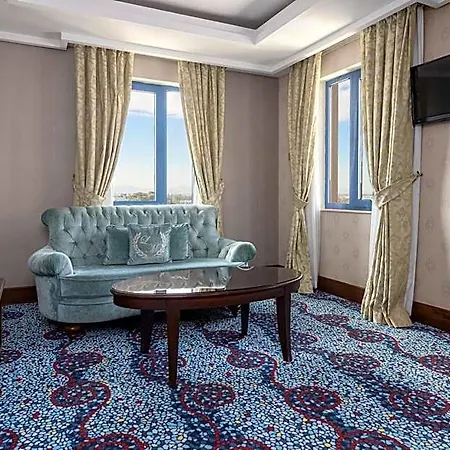 Merit & Casino Hotel 5*