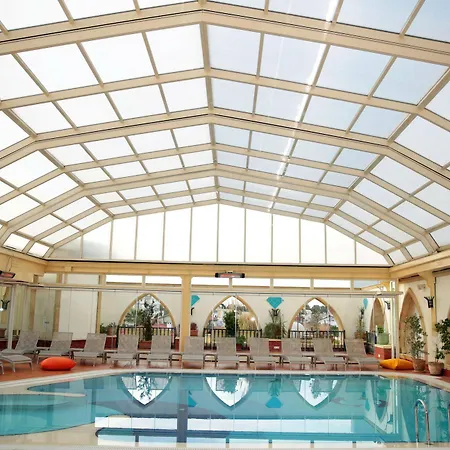 Merit & Casino Hotel 5*