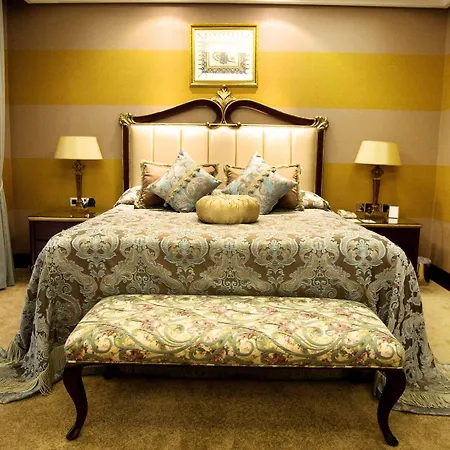 Merit & Casino Hotel 5*