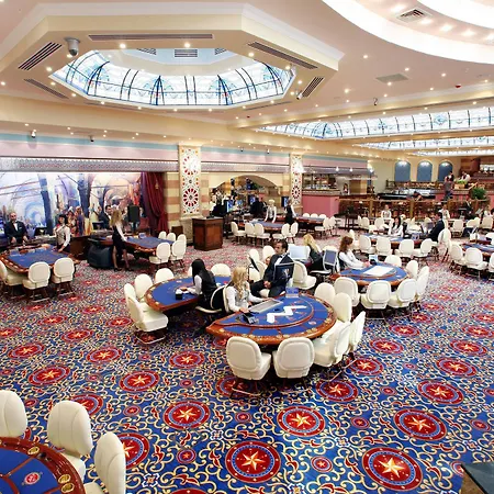 Отель Merit & Casino 5*