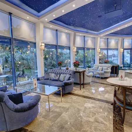 Hotel Merit & Casino 5*
