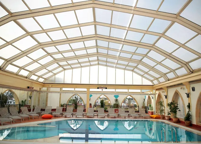 Merit & Casino Hotel 5*